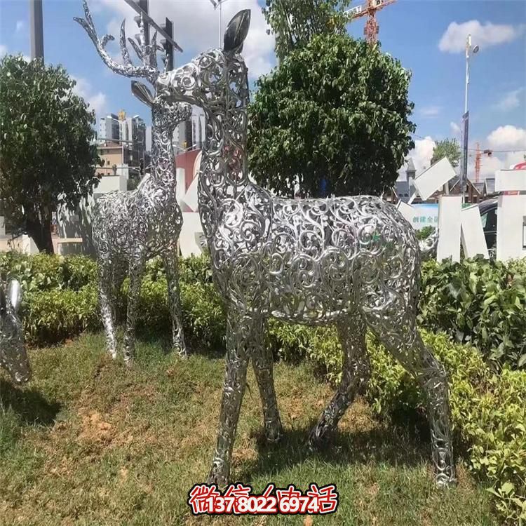 LED梅花鹿雕塑照明，景觀照明設計體驗