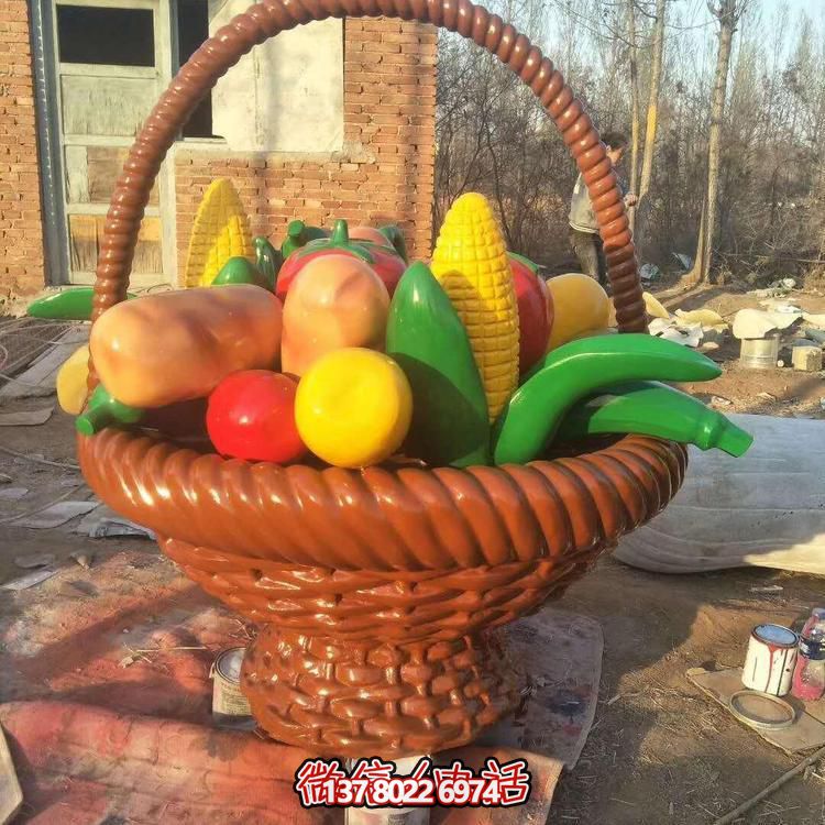 戶(hù)外大型蔬菜籃子雕塑