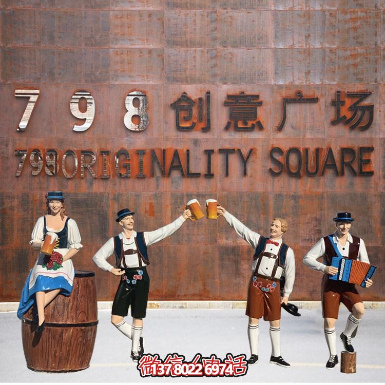 玻璃鋼雕塑——點(diǎn)綴廣場景觀，塑造優(yōu)雅人物卡通