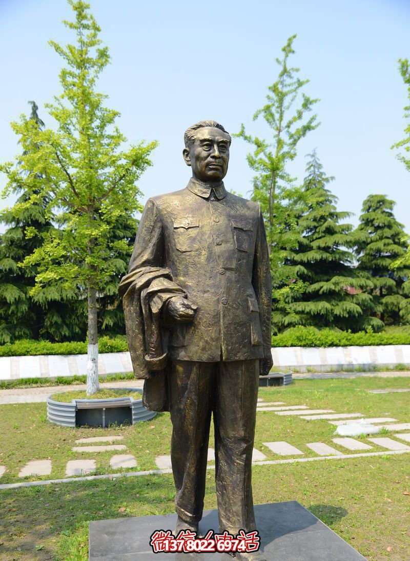 紀(jì)念周恩來偉人雕塑，緬懷歷史，見證輝煌