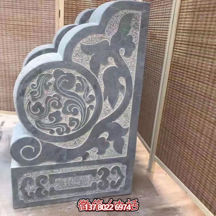 傳統(tǒng)石刻抱鼓，點(diǎn)綴仿古庭院