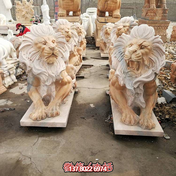 大理石石雕獅子雕塑，點(diǎn)綴晚霞紅園林景觀