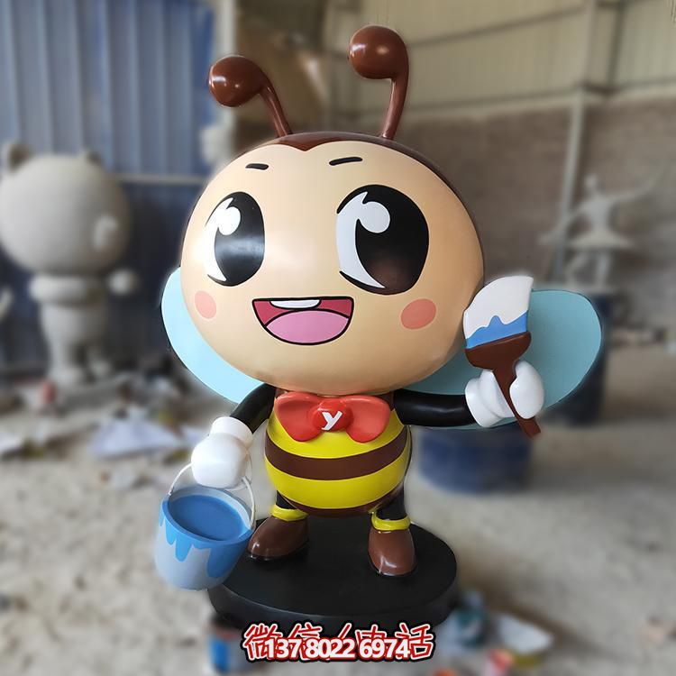 蜜蜂玻璃鋼雕塑，為你的戶外園林景觀增添卡通風(fēng)采