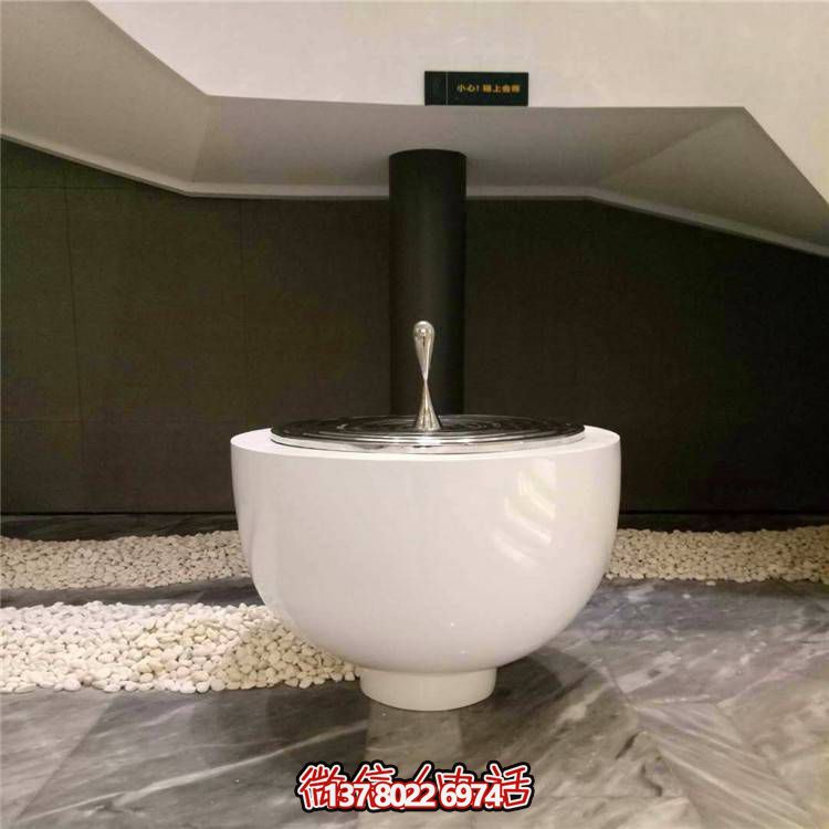 不銹鋼水滴圓盤雕塑，玻璃鋼景觀裝飾