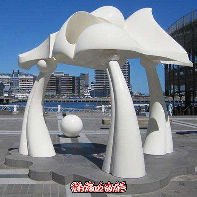 大型創(chuàng)意抽象玻璃鋼景觀(guān)擺件——在廣場(chǎng)搭建夢(mèng)幻的視覺(jué)世界