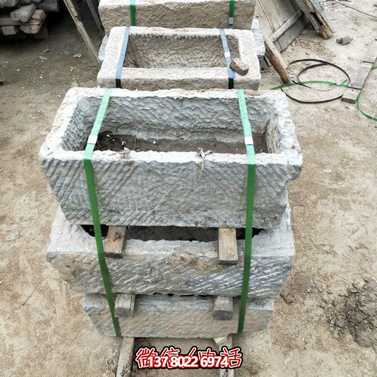 傳統(tǒng)工藝雕刻大理石擺件，點(diǎn)綴老石槽庭院造景