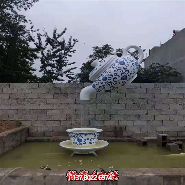 創(chuàng)意玻璃鋼懸空流水?dāng)[件雕塑