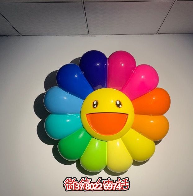 玻璃鋼彩繪室內(nèi)太陽花雕塑——給幼兒園帶來歡樂的藝術裝置