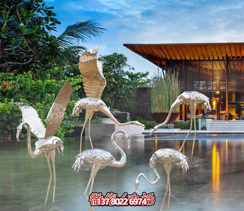 不銹鋼火烈鳥雕塑，游樂(lè)園擺放鏡面裝點(diǎn)