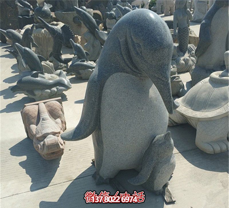 企鵝雕塑，讓公園更加精彩