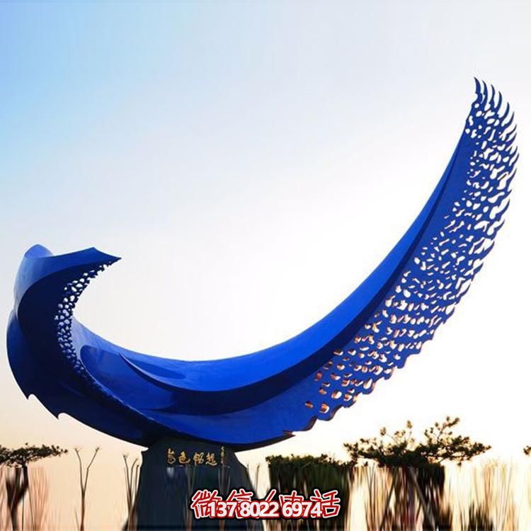 不銹鋼雕塑裝置，繽紛綠化帶景觀