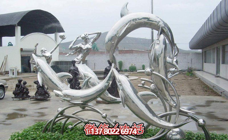 一群活躍海豚，為游樂園帶來(lái)更多樂趣——不銹鋼海豚雕塑