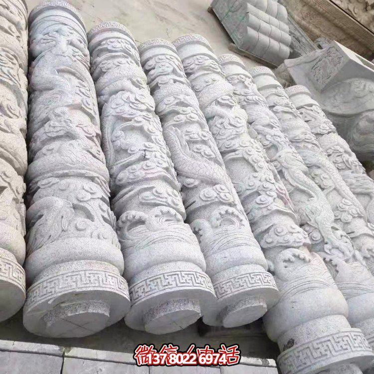 精美結(jié)合雕塑，把浮雕、大理石、石雕、石柱帶入戶外空間