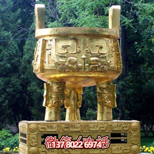 大型噴金漆鑄銅鼎，精美園林裝飾