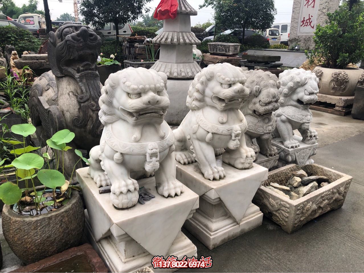 精美獅子雕塑，企業(yè)招財納福