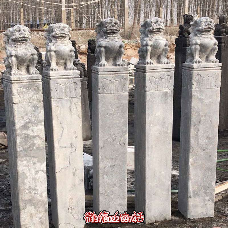 精美大理石獅子拴馬柱，點綴庭院園林