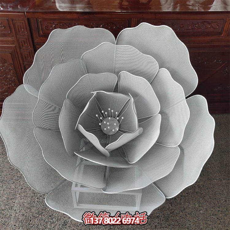 不銹鋼鏤空戶外蓮花雕塑，更美的園林景觀