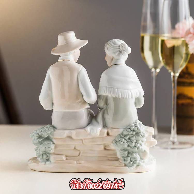 玻璃鋼雕塑人物裝飾，為室內(nèi)臥室?guī)砻篮梅諊? title=