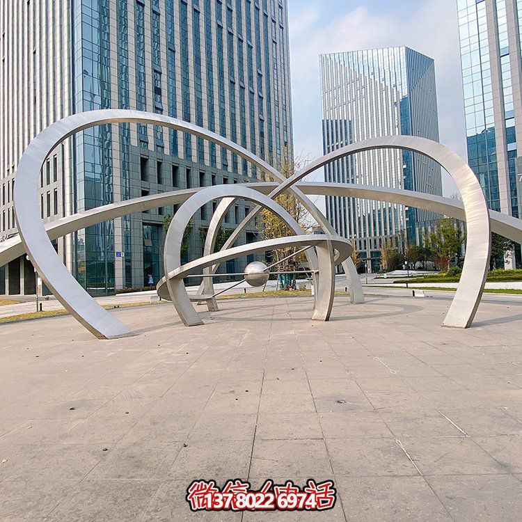 不銹鋼雕塑梅花鹿，現(xiàn)代幾何園林景觀裝飾