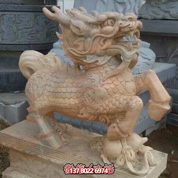 漢白玉獅子瑞獸石雕，給您的企業(yè)門前帶來吉祥福氣