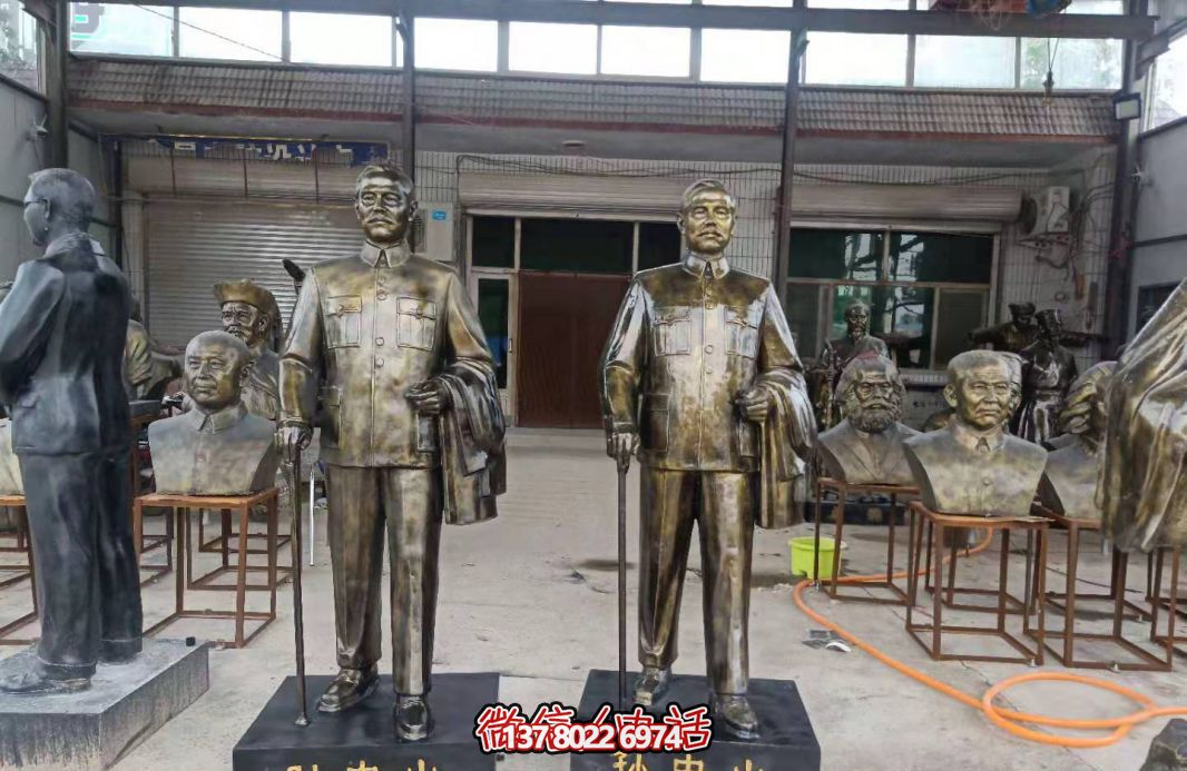 仿銅玻璃鋼孫中山雕塑，點亮校園景區(qū)