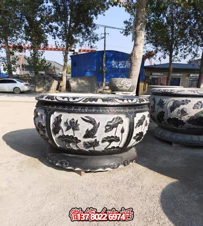 古典仿古石雕魚缸，添點家園庭院荷花水景