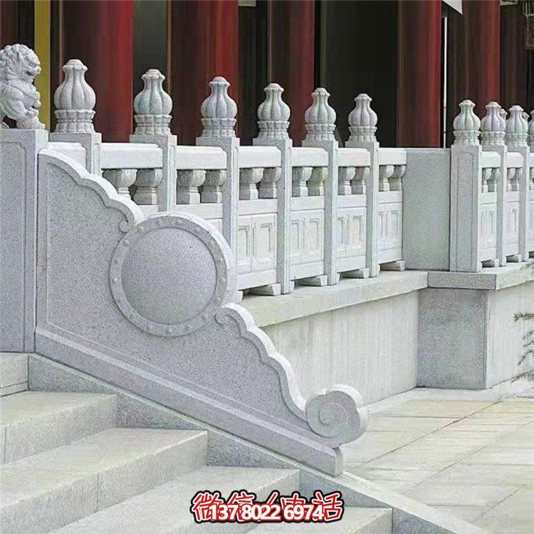 精美石雕欄桿欄板，點(diǎn)綴景區(qū)景點(diǎn)，增添園林雕塑之美