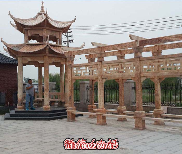 美麗的花崗巖長(zhǎng)廊，沐浴在精致的雕刻藝術(shù)中