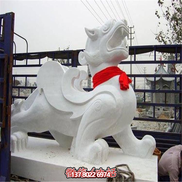 大理石石雕麒麟，古典庭院裝飾精美大型雕塑