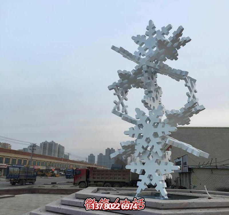 現(xiàn)代不銹鋼雕塑景觀樹，點亮城市花園