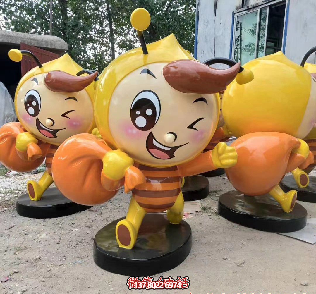 仿真蜜蜂雕塑背包，輕便玻璃鋼裝飾小區(qū)、景區(qū)和草坪