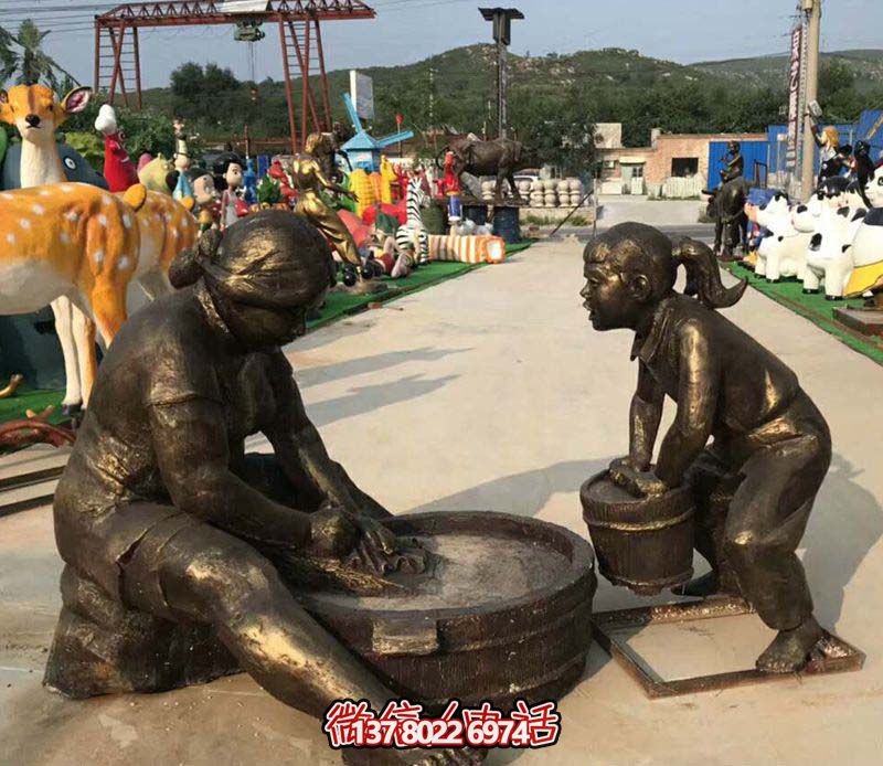 【親情無價，母親洗衣服記憶——母親洗衣服銅雕雕塑景區(qū)】